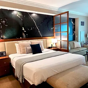 Msg Sphere View At Mgm Signature Deluxe Apartahotel