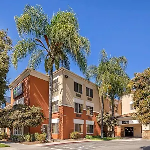Extended America - Angeles - Glendale